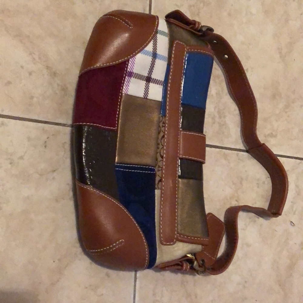 Hand bag - Picture 2 of 2